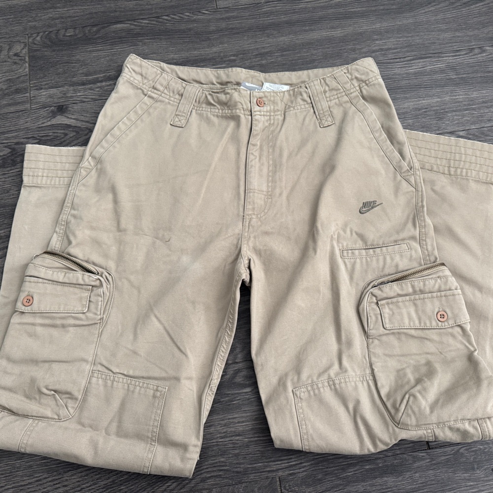 Nike Men Cargos.